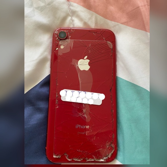 iPhone XR (T-Mobile) - Picture 2 of 4